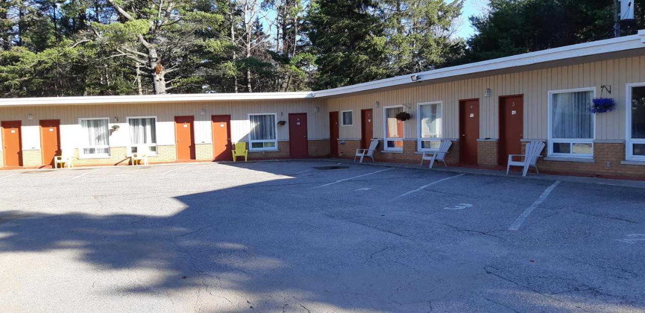 Pine Grove Motel Sault Ste. Marie Luaran gambar