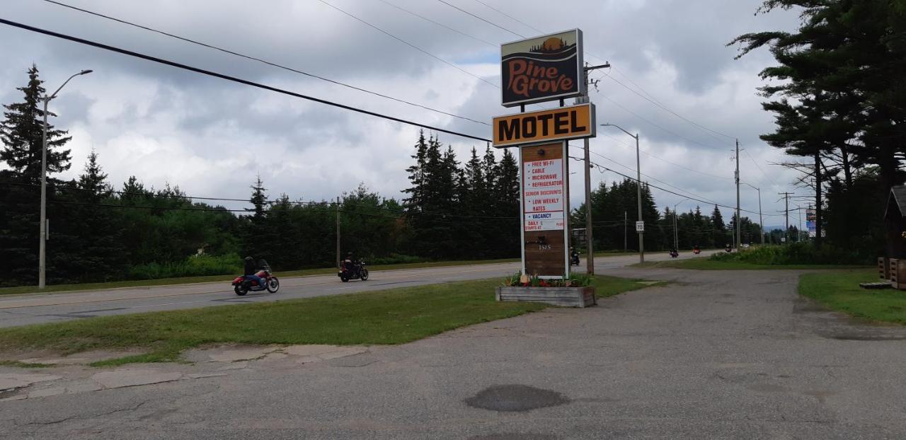 Pine Grove Motel Sault Ste. Marie Luaran gambar